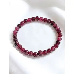 GENERICO - Pulsera Granate - Energía vital y elegancia sutil