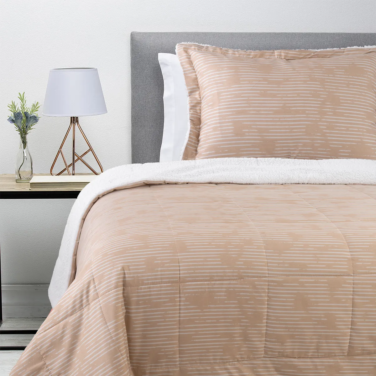 ZAHR - PLUMON ESTAMPADO CON SHERPA 1.5 PLAZA BEIGE