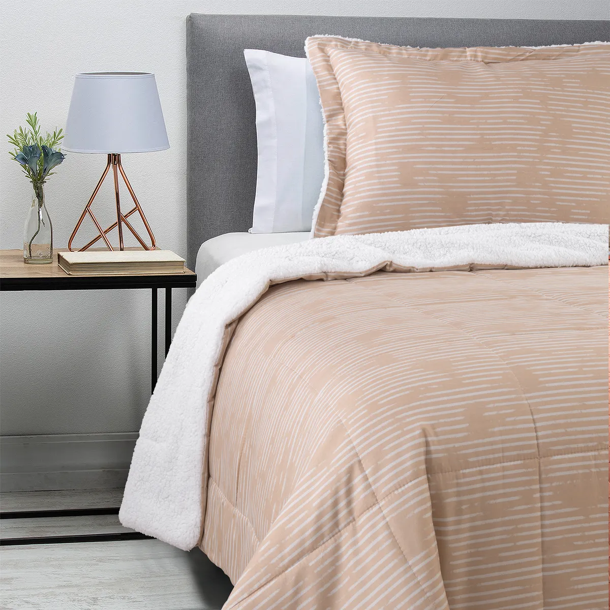 ZAHR - PLUMON ESTAMPADO CON SHERPA 1.5 PLAZA BEIGE