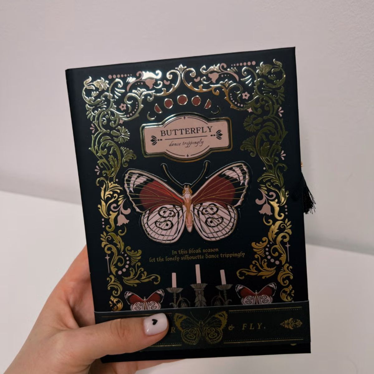 GENERICO - Diario Libreta Ilustrada Mariposa Tapa Dura 112 Hojas M2