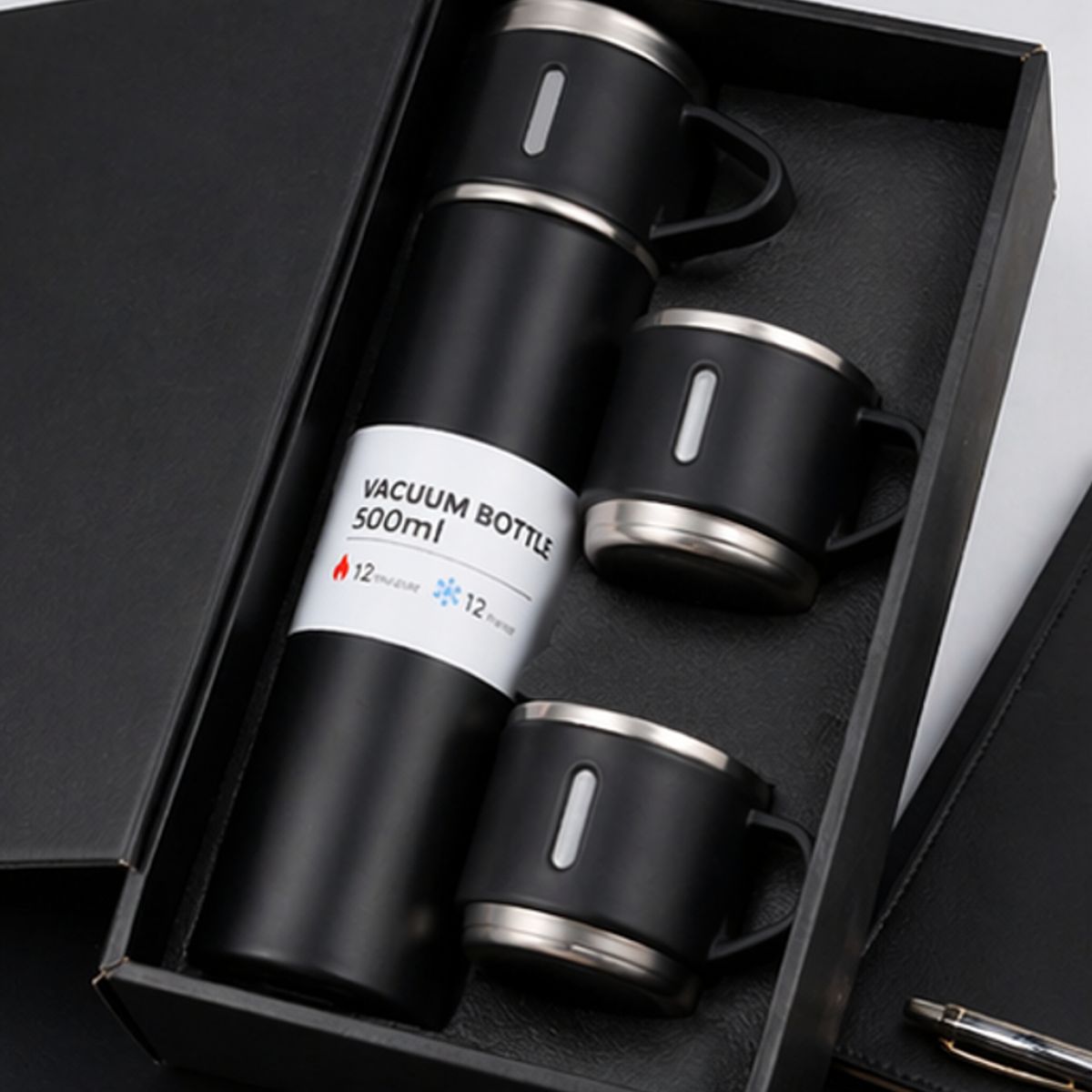 GENERICO - Termo 500Ml Con 2 Vasos Set Termico Portatil Colores