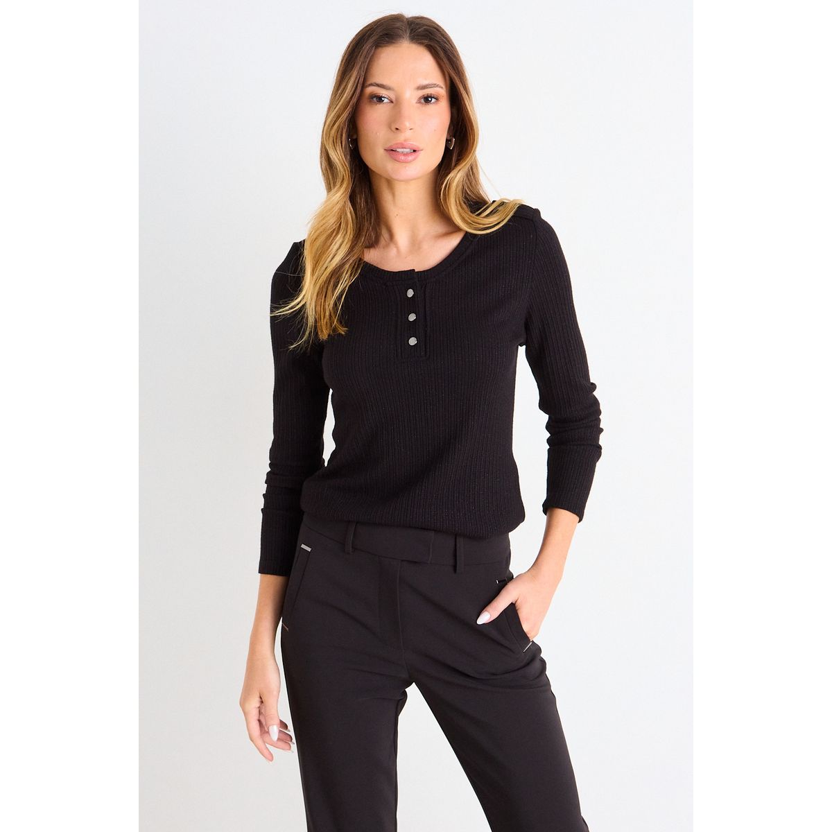 ASH - Polera Lisa Manga Larga Mujer Negro Ash