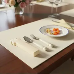 GENERICO - Set De Cubiertos Infantiles Oso Con Estuche Cuchara Y Tenedor