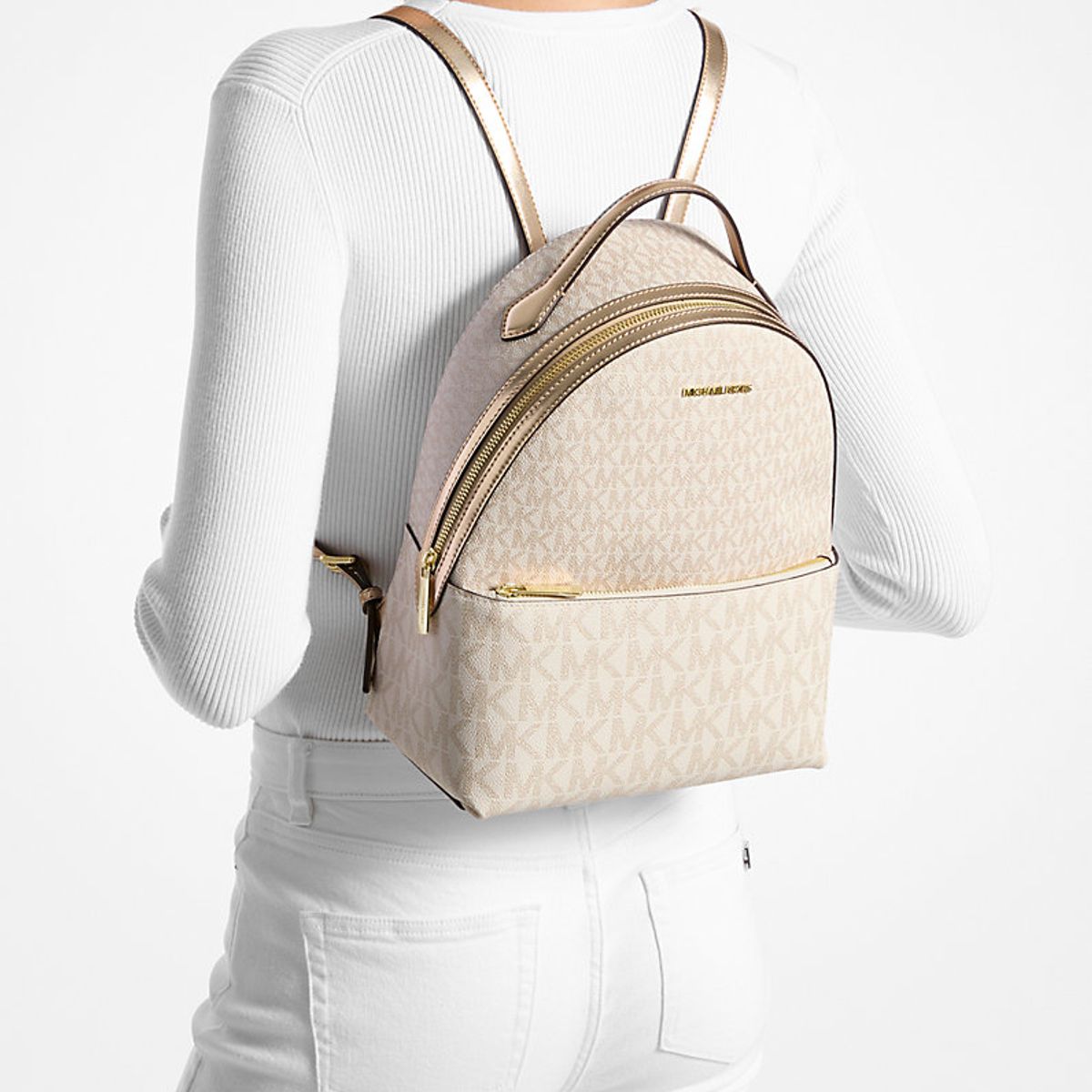 MICHAEL KORS - Mochila Michael Kors Sheila Mediana Rose gold