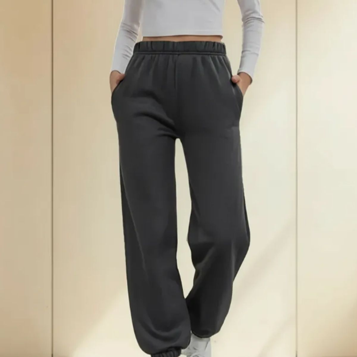 AGW - Pantalon Buzo Con Puño 100% Algodón Mujer