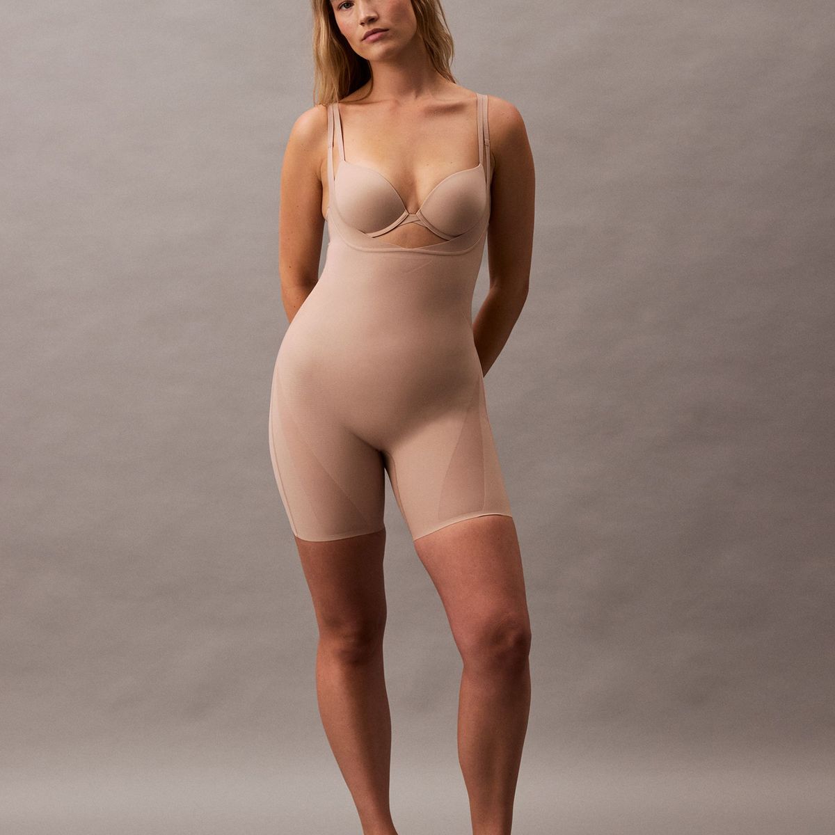 CALVIN KLEIN - Body Shapewear Stay Put Mesh Beige Calvin Klein