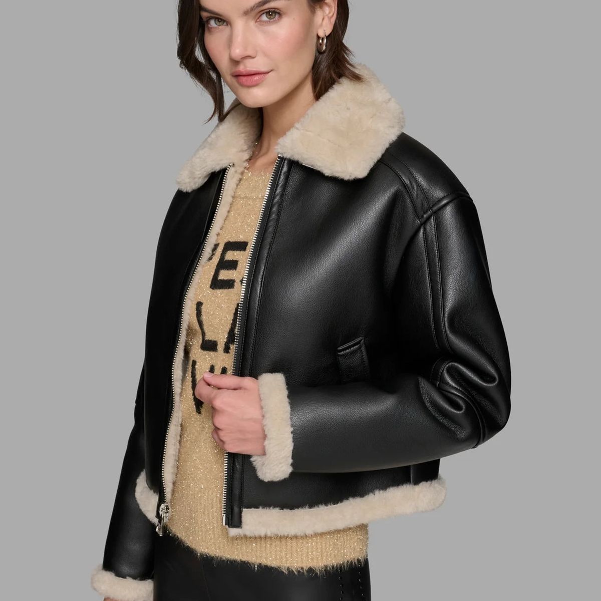 KARL LAGERFELD - Chaqueta corta de cuero sintético con cremallera frontal