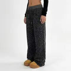 AGW - Pantalón Animal Print de Buzo Palazzo en Lanilla Térmico Forrado En Chiporro