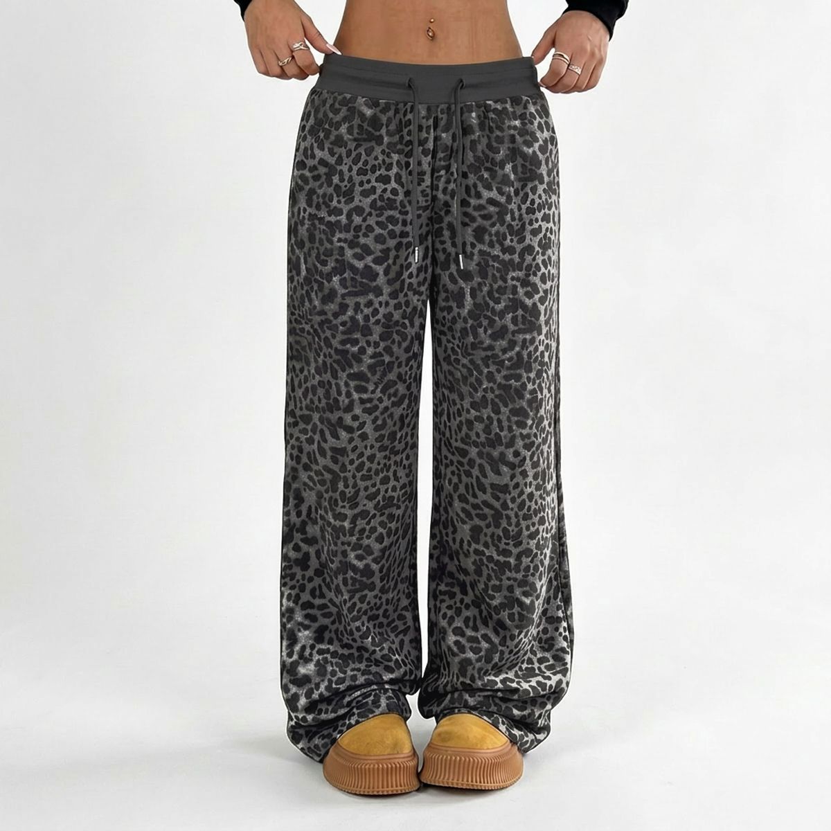 AGW - Pantalón Animal Print de Buzo Palazzo en Lanilla Térmico Forrado En Chiporro