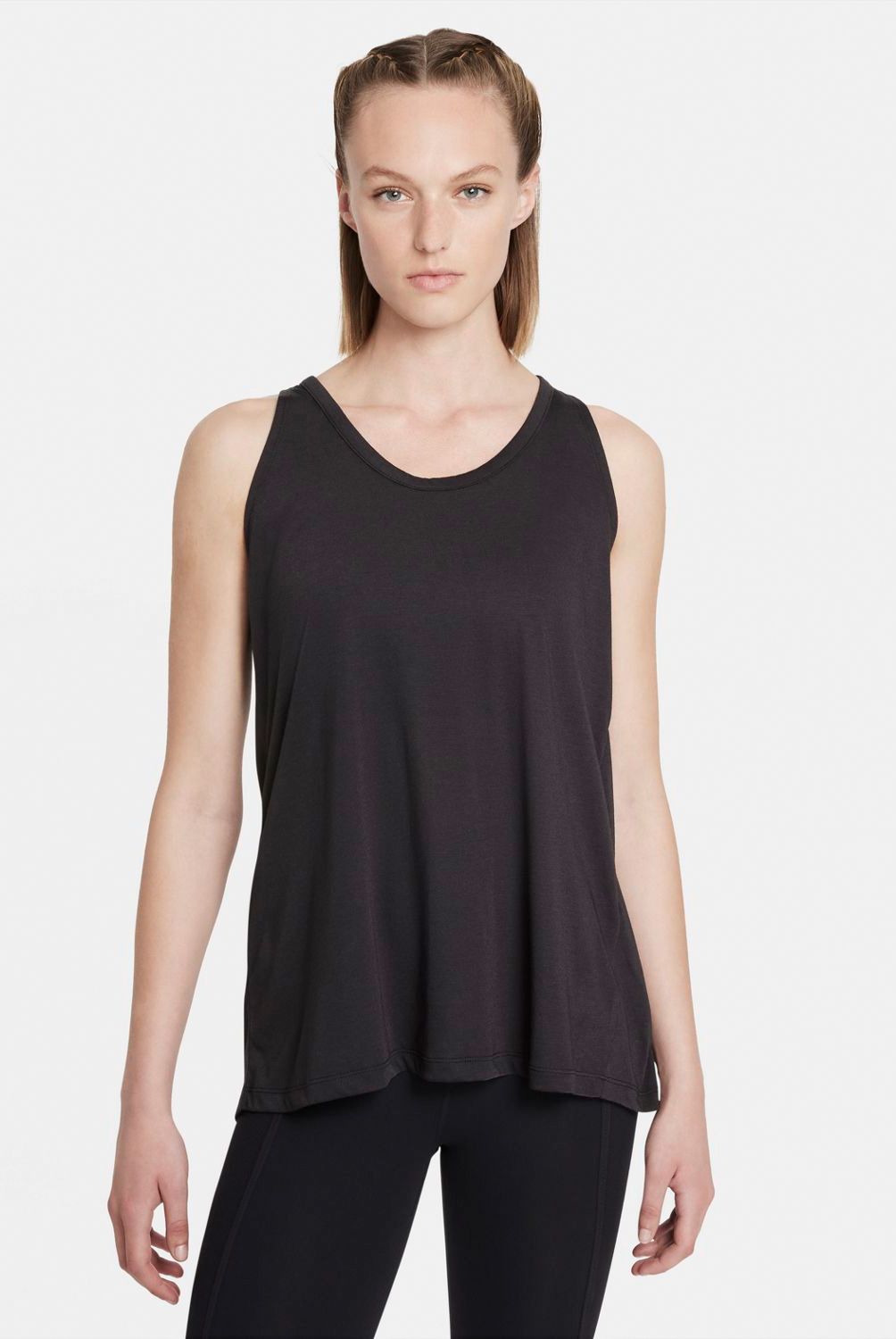NIKE - Polera Yoga Mujer