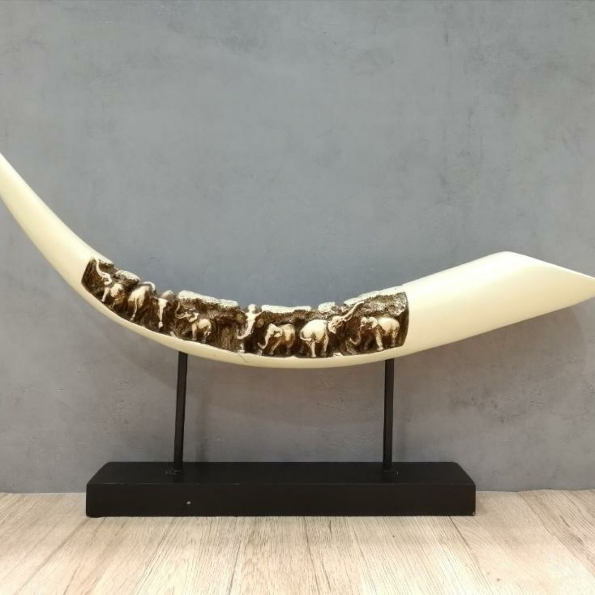 GENERICO - Colmillo de Morsa Grande Marfil 65x38cm