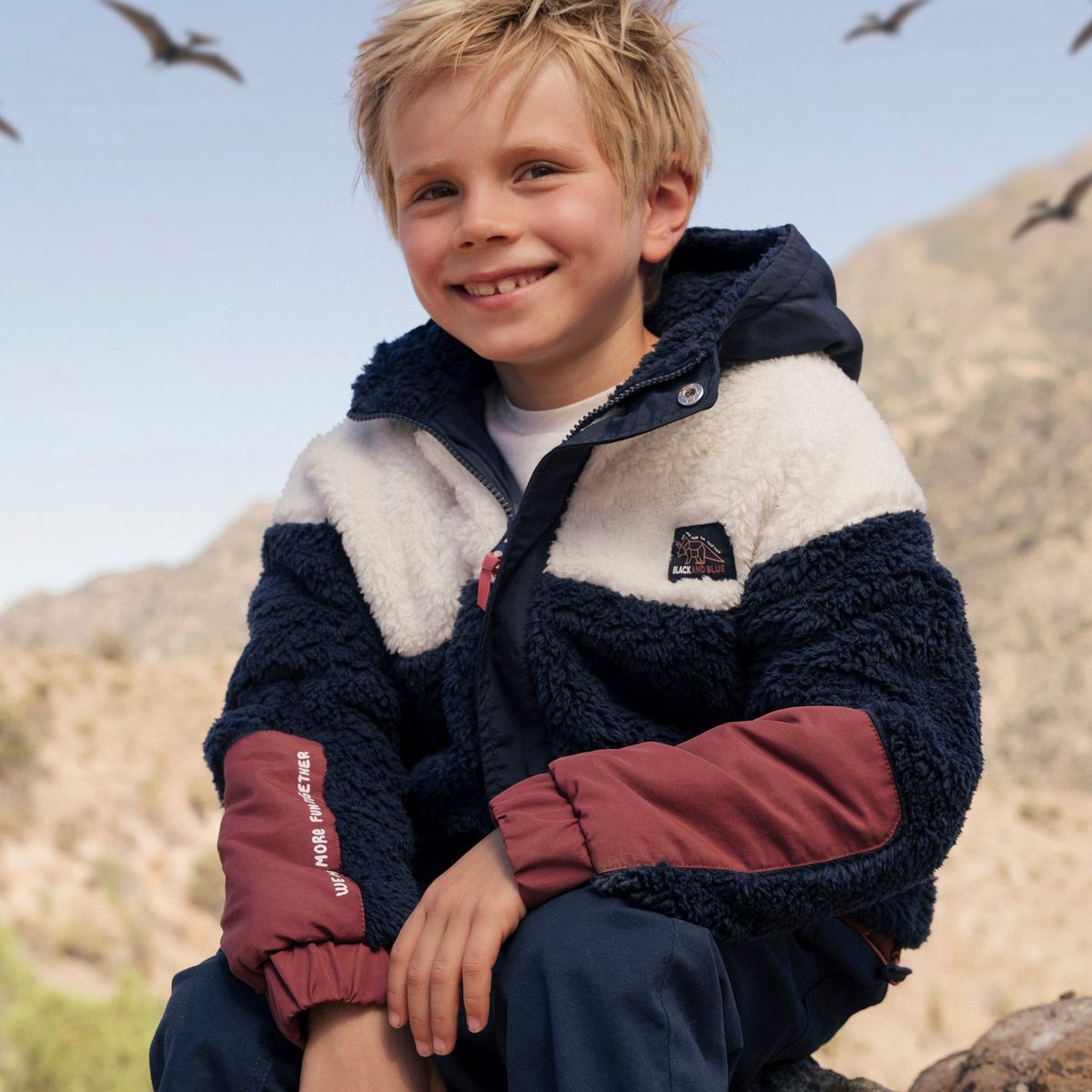BLACK AND BLUE - Chaqueta niño sherpa azul Black and blue