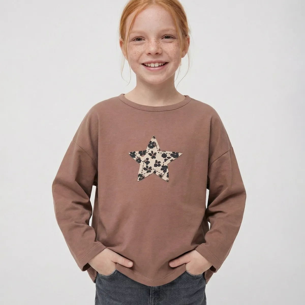 LIMONADA - Polera manga larga niña con estrella camel Limonada