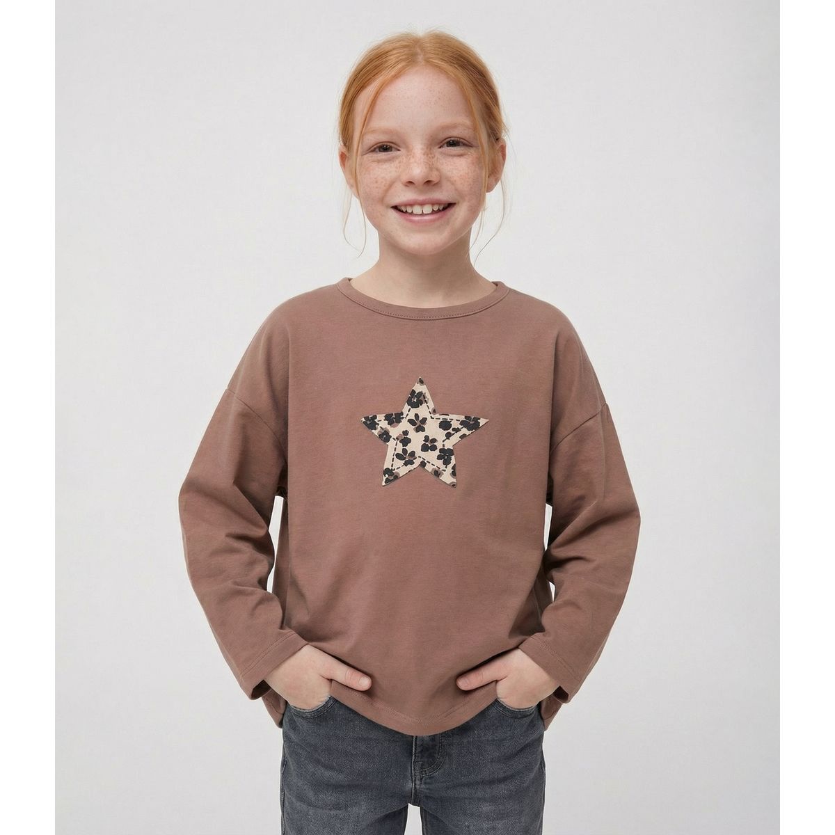 LIMONADA - Polera manga larga niña con estrella camel Limonada