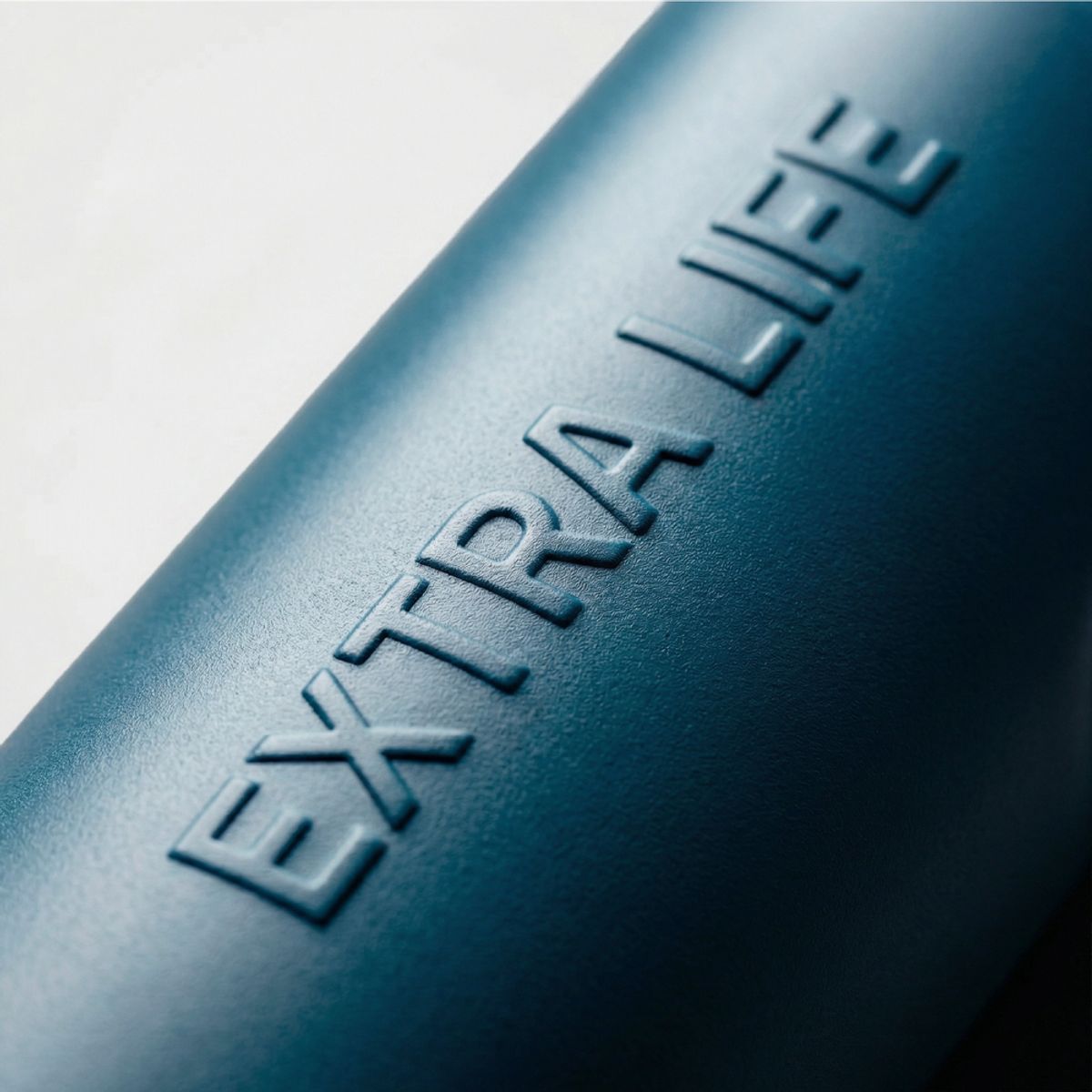 EXTRA LIFE - Botella Térmica 750 Ml Doble Acero Inoxidable - Extra Life