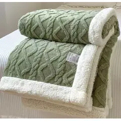 GENERICO - Frazada Plush con Sherpa Chiporro Diseño trenzado Reversible 200x230