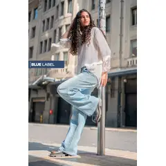 WADOS - JEANS MUJER RECTO TIRO ALTO PRETINA MEDIA 2 BOTONES
