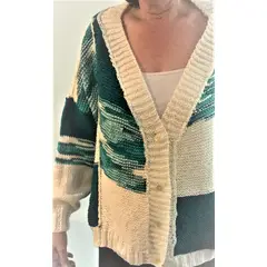 AMG ACCESORIOS - CHALECO DE LANA TEJIDO A MANO DISEÑO EXCLUSIVO