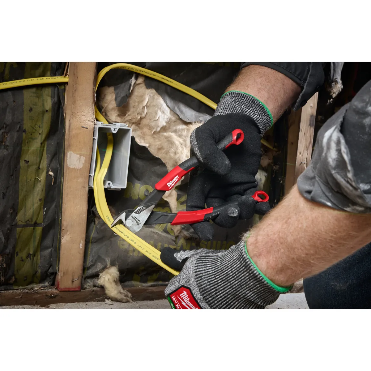MILWAUKEE -  Alicate Corte Diagonal Milwaukee 8" Hecho En Usa MT558A
