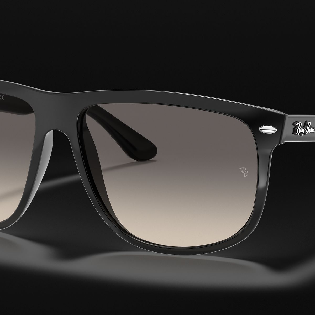 RAY BAN - Anteojos de sol Ray-Ban Boyfriend NegroGris Degradado 60 mm  Lentes de sol RB4147 60132 60-15