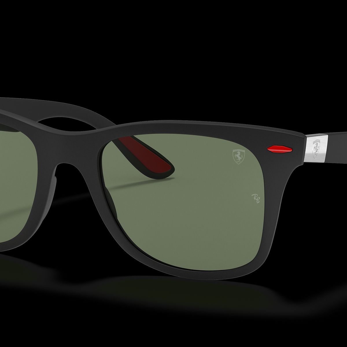 RAY BAN - Anteojos de sol Ray-Ban RB4195M Scuderia Ferrari Negro MateVerde 52 mm  Lentes de sol RB4195M F60271 52-20