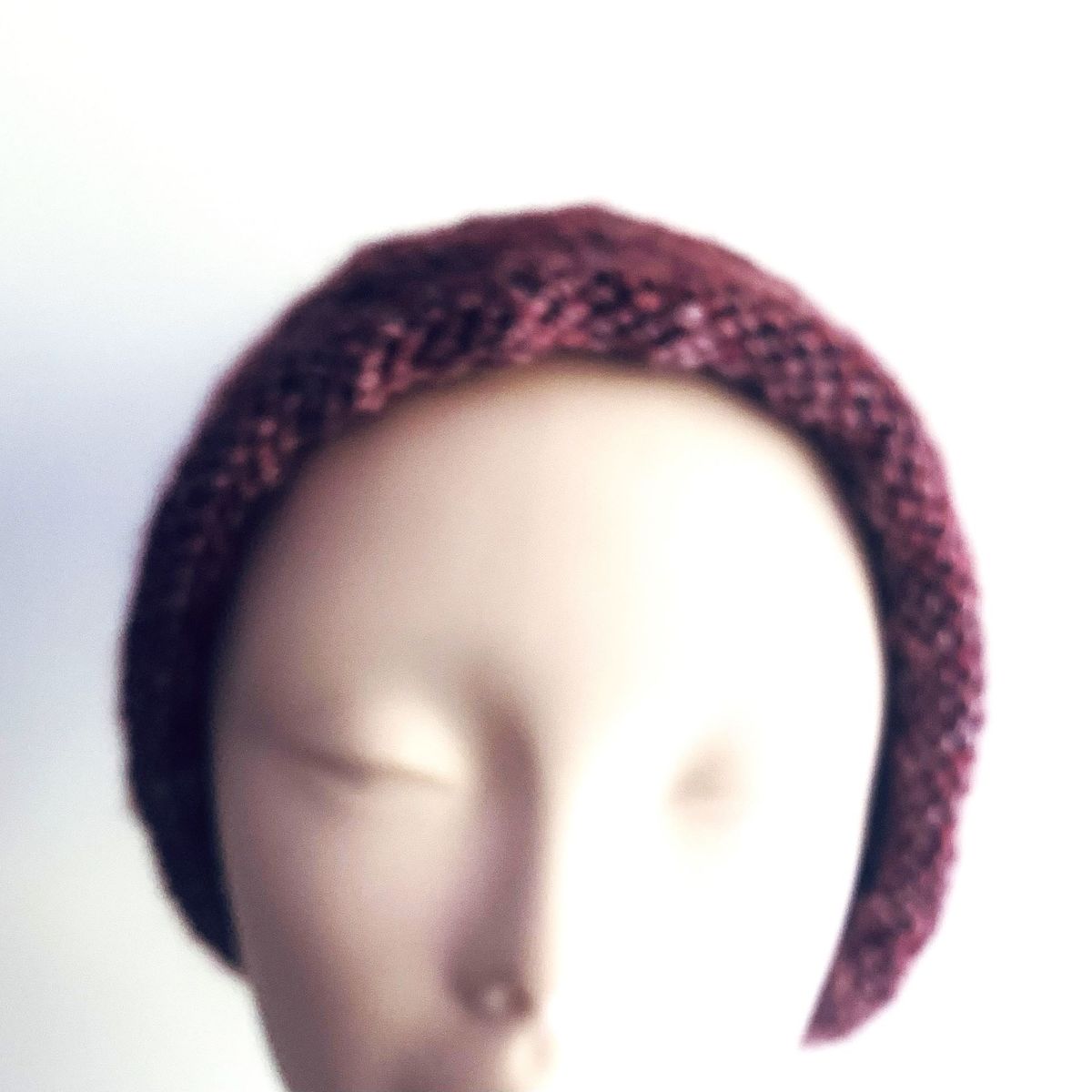 AMG ACCESORIOS - GORRO DE LANA TEJIDO A MANO DISEÑO EXCLUSIVO