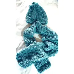 AMG ACCESORIOS - CONJUNTO DE BUFANDA Y GORRO HECHO A MANO DISEÑO EXCLUSIVO