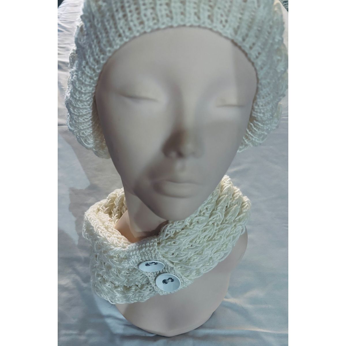AMG ACCESORIOS - CONJUNTO DE GORRO CON CUELLO HECHO A MANO DISEÑO EXCLUSIVO