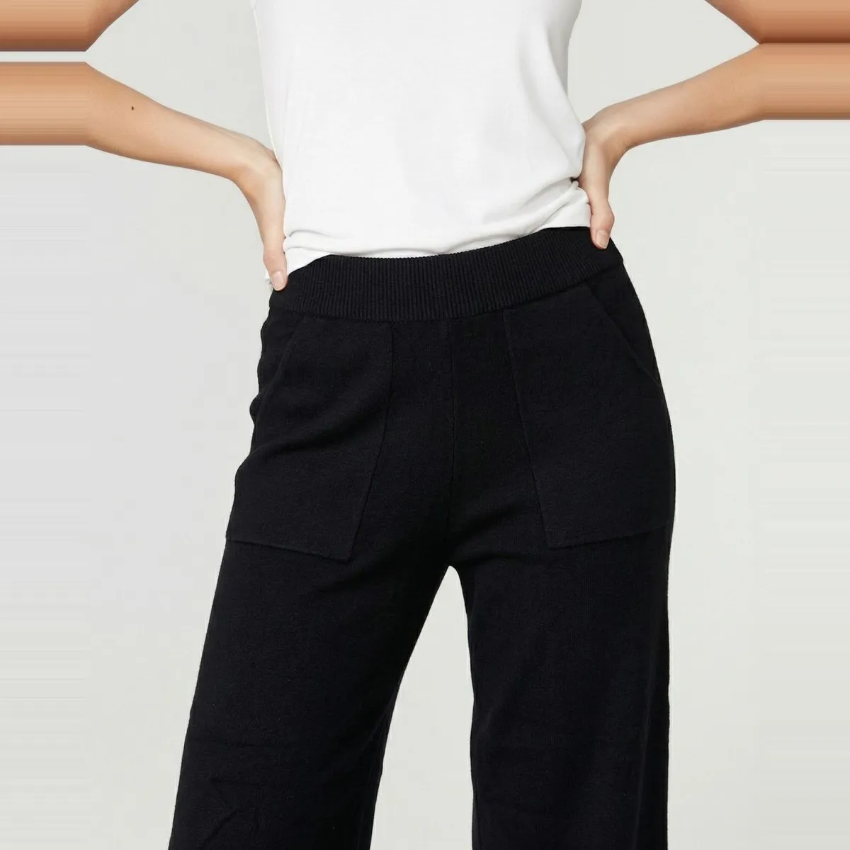 LINEATRE - Pantalon Mujer Giovanna Regular Negro Lineatre
