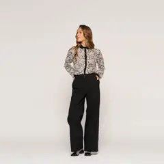 LUDOVICA - Pantalón Catalina Negro Recto Tiro Alto