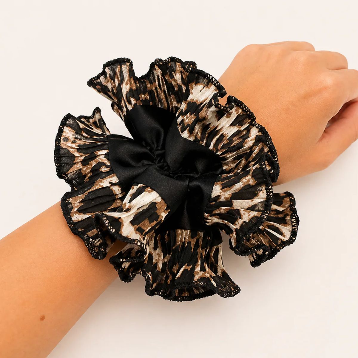 ATOMICA STRAP - Colet Maxi Scrunchie Clasic Black Print