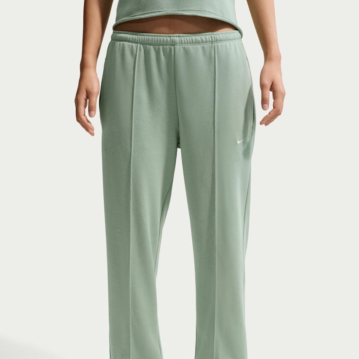 NIKE - Joggers Nike Sportswear Chill Terry Verde Mujer