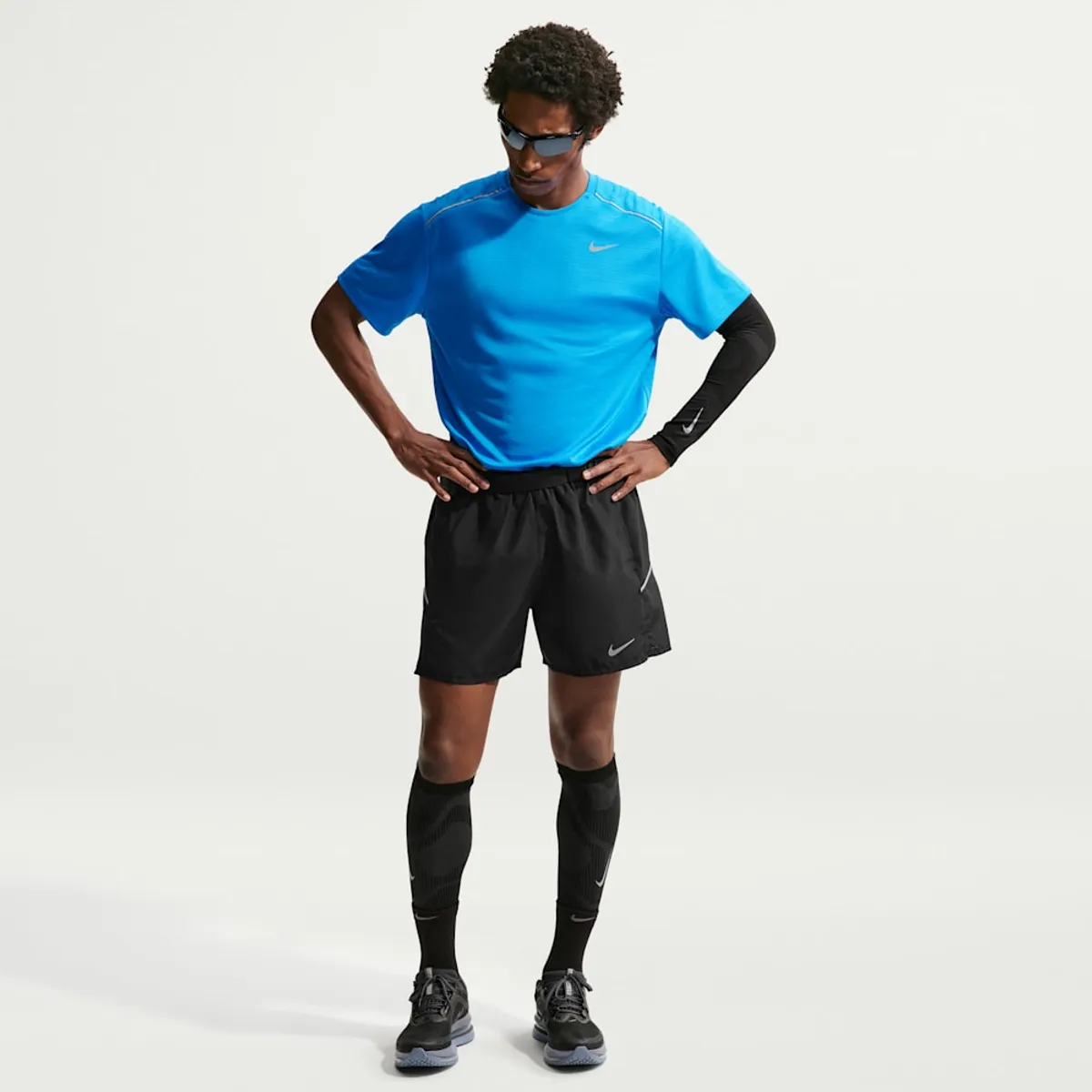 NIKE - Shorts Nike Miler Negro Hombre