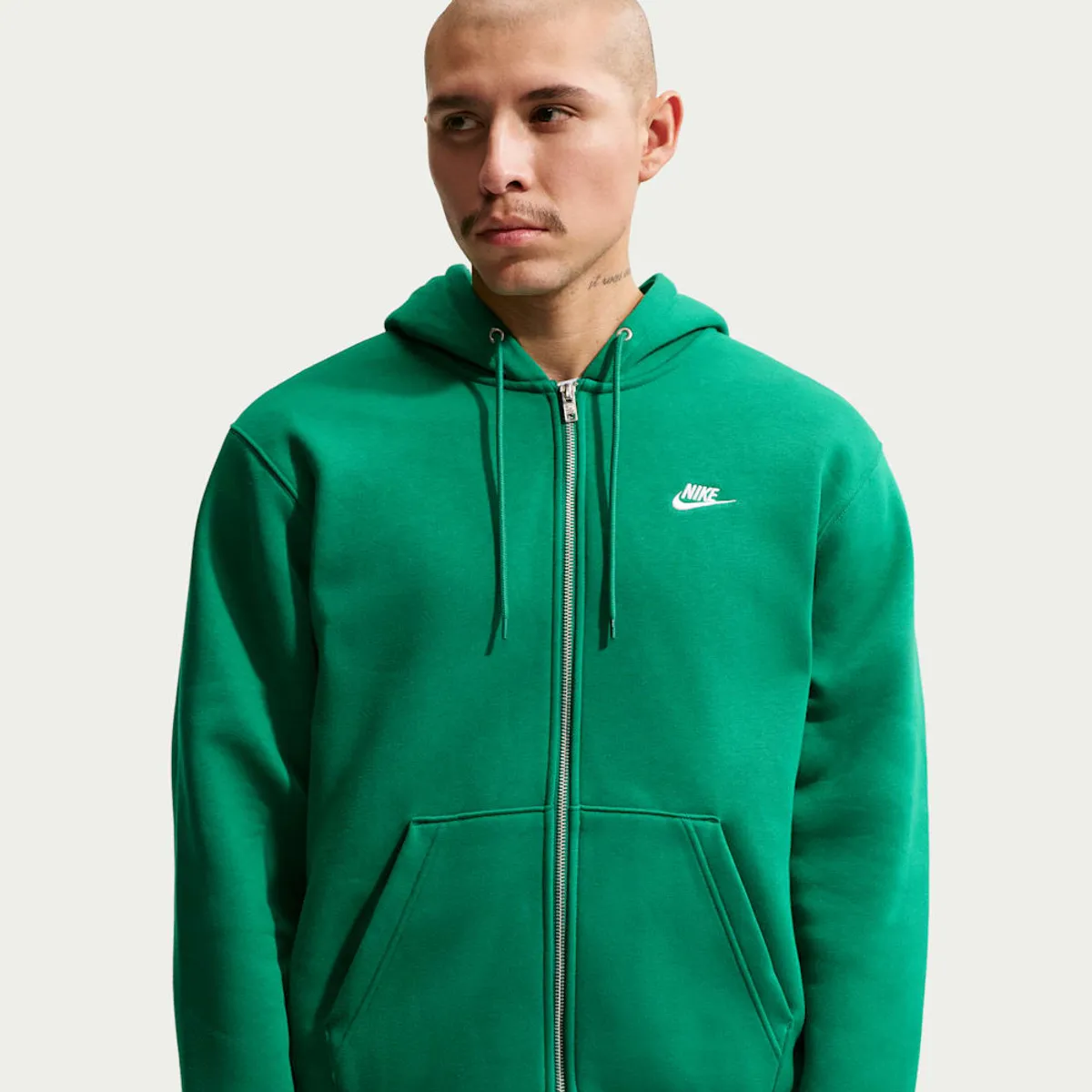 NIKE - Poleron Nike Club Verde Hombre
