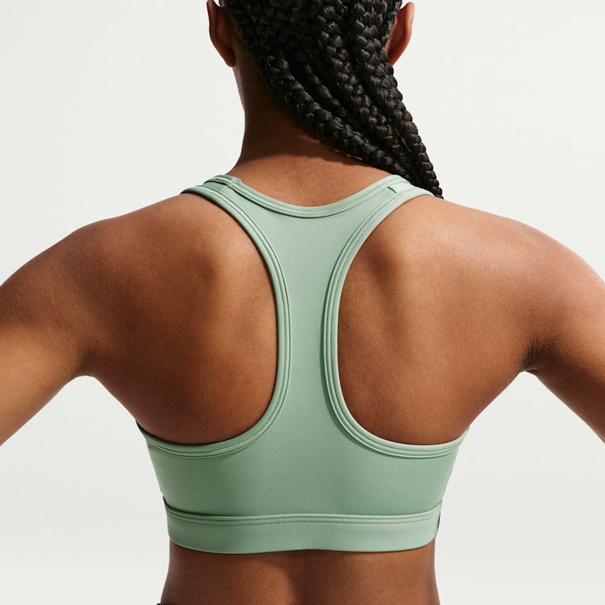 NIKE - Peto deportivo Nike Swoosh Medium Support Verde Mujer