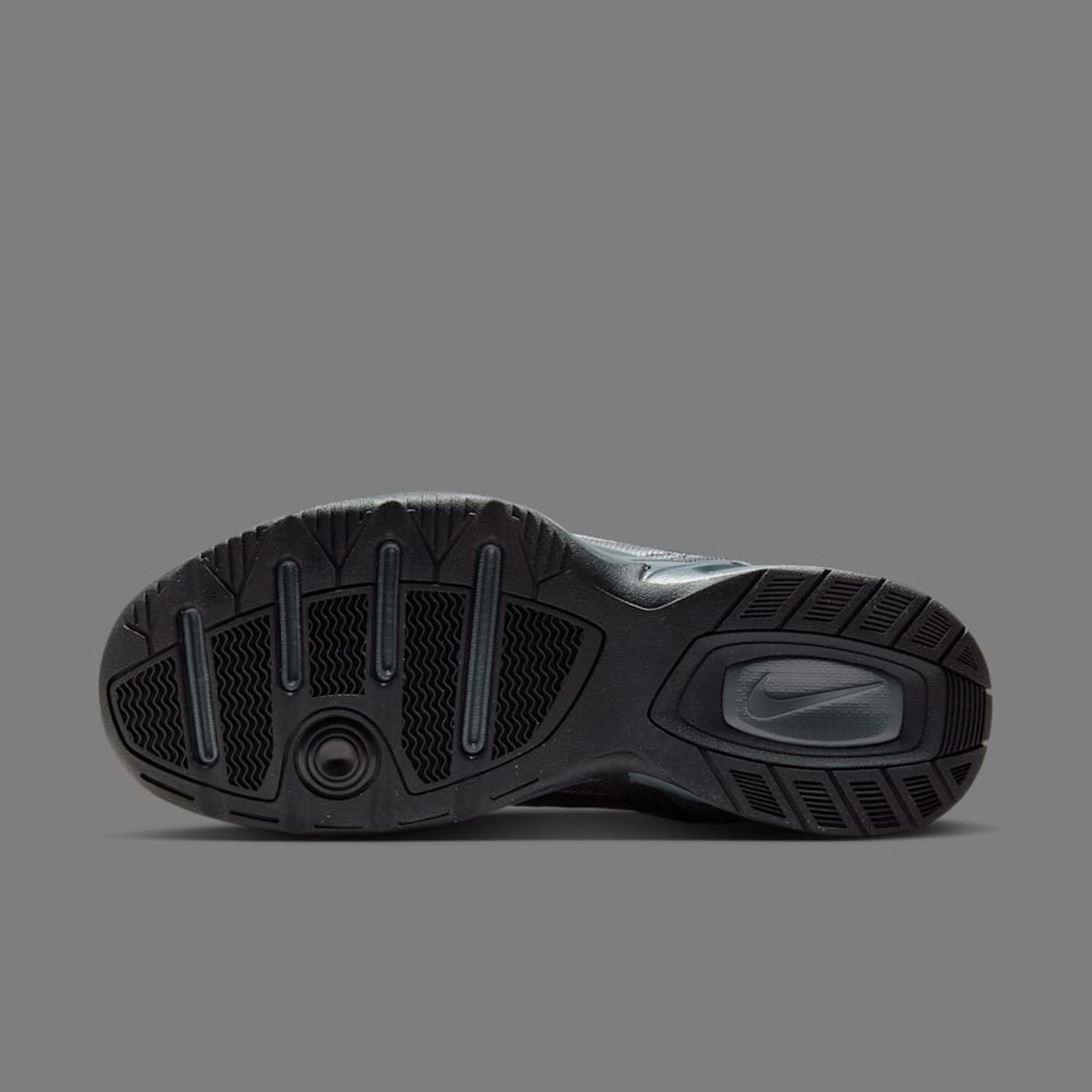 NIKE - Zapatillas Nike Air Monarch IV Negro Hombre