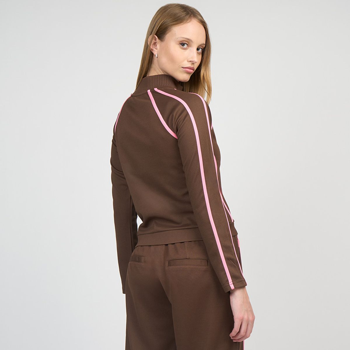 ELLESSE - POLERON MUJER ELLESSE GLENDA CAFÉ
