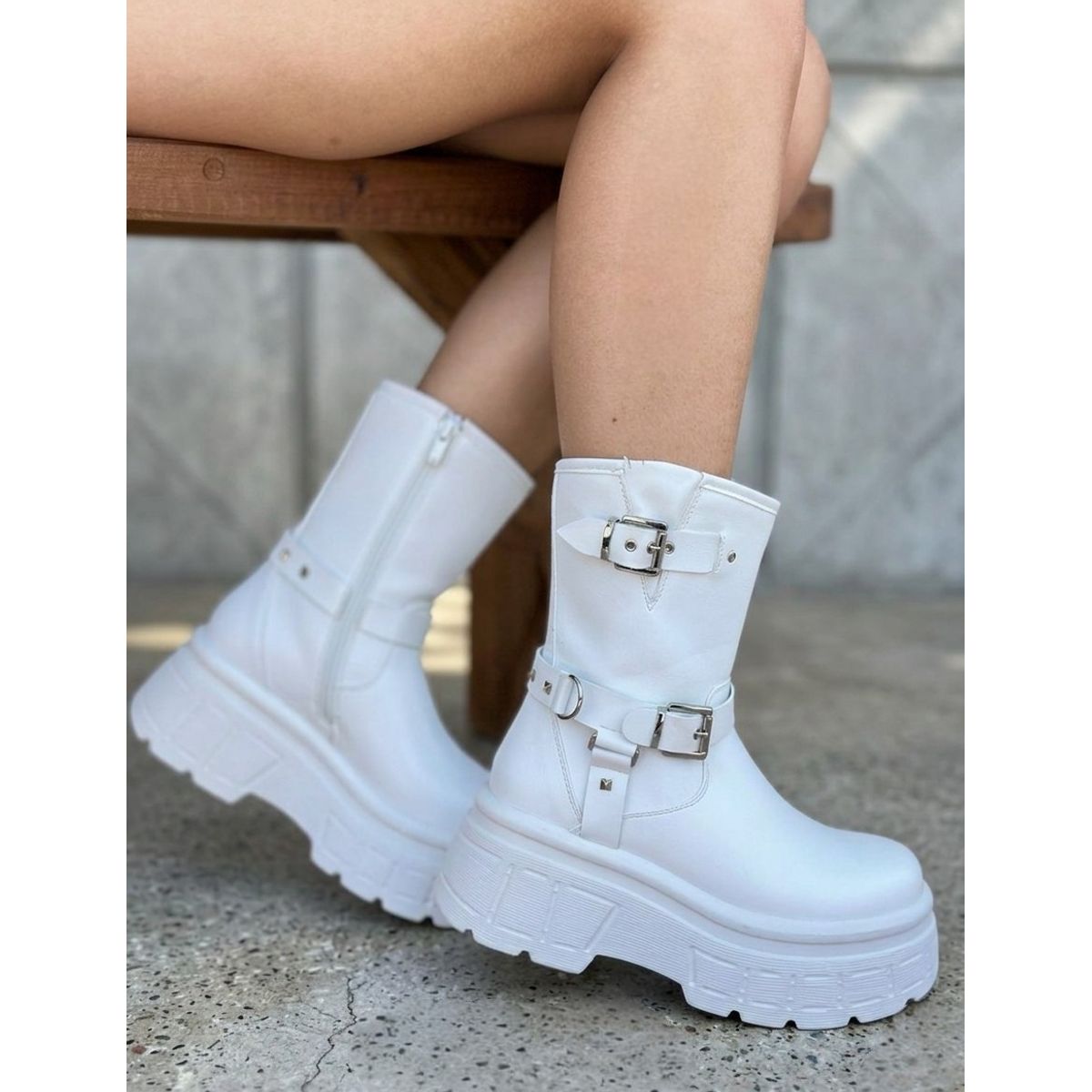 SNOOPY - Botin Blanco para Dama con Plataforma M611