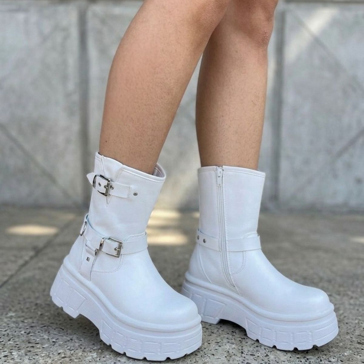 SNOOPY - Botin Blanco para Dama con Plataforma M611