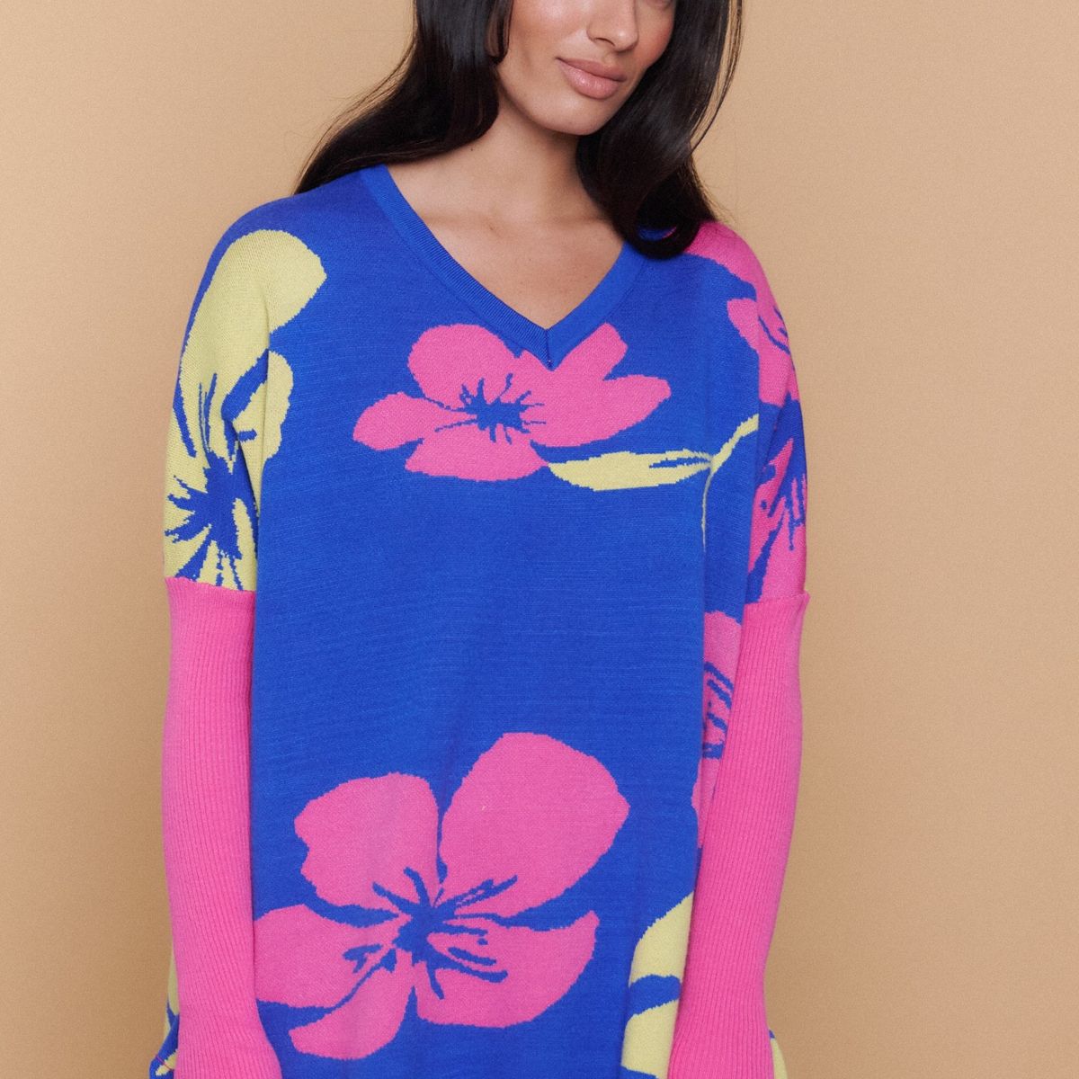 GUINDA - Sweater Mujer Oversize Cuello V Diseño Floral RAY