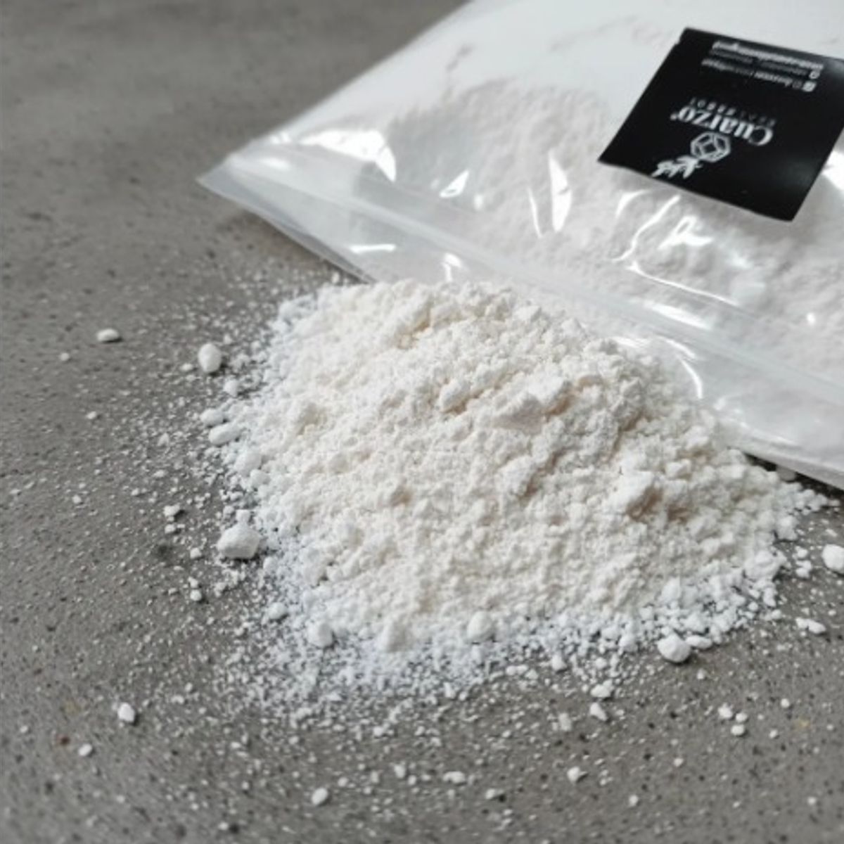 GENERICO - Cemento Blanco Polvo fino. Formato 1 KG