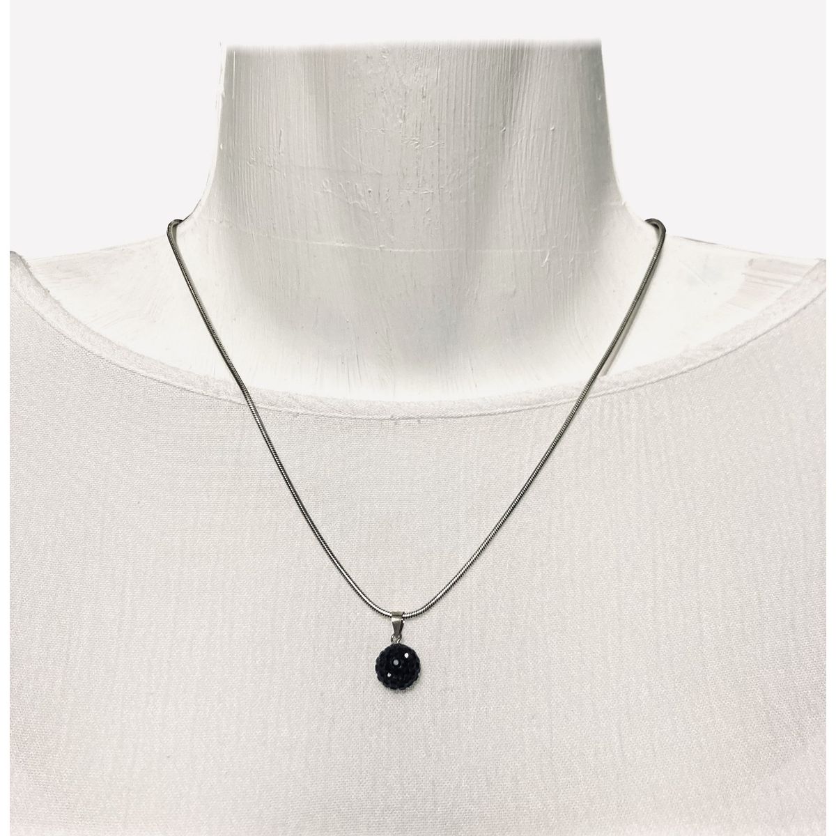 TAETHAI - Colgante o dije con Cristales negros y plata 925