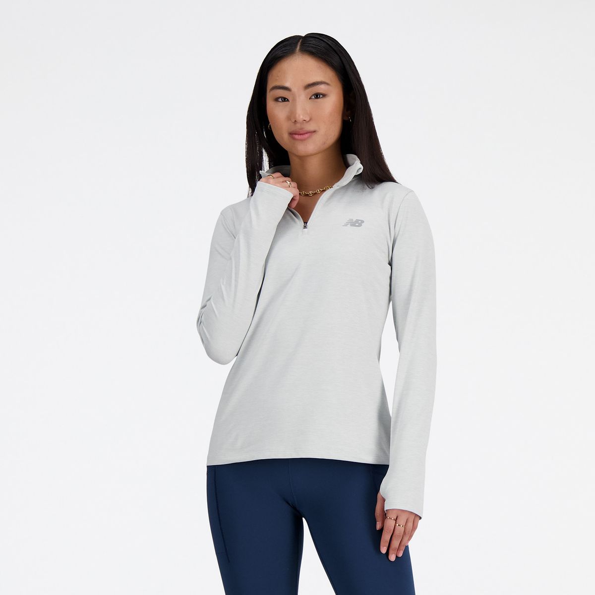 NEW BALANCE - Polerón Running Mujer New Balance Sport Essential Space Gris