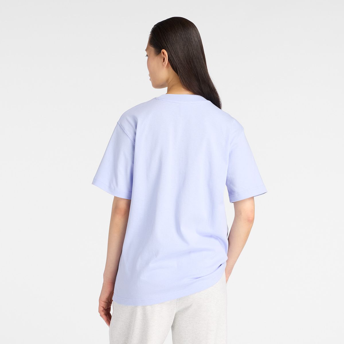 NEW BALANCE - Polera Lifestyle Mujer New Balance Athletics Jersey Celeste