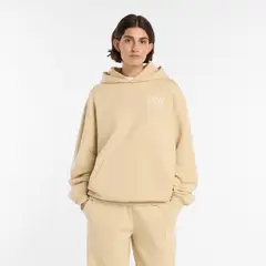 NEW BALANCE - Polerón Lifestyle Mujer Reimagined Fleece Beige