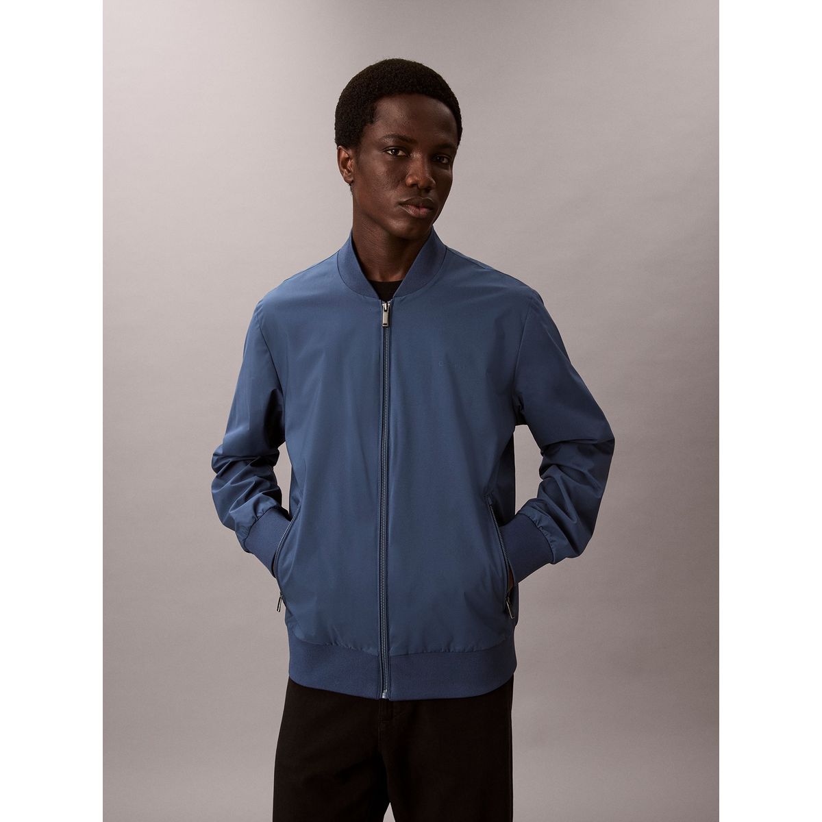 CALVIN KLEIN - Chaqueta Matte Bomber Negro Calvin Klein
