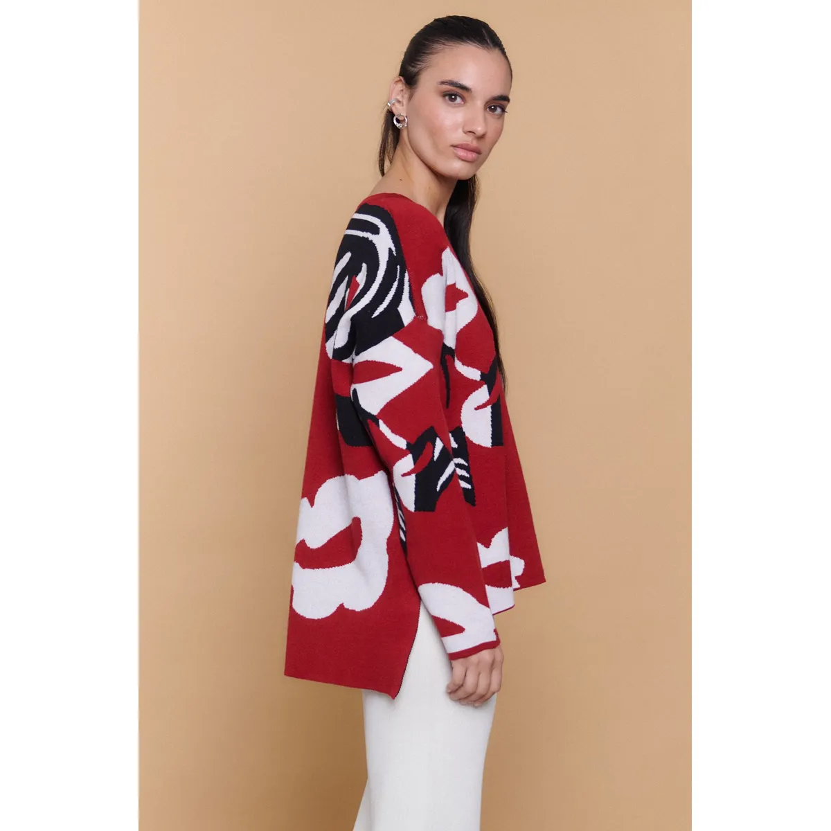 GUINDA - Sweater Mujer Oversize Cuello V Estampado Moderno LINA