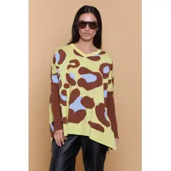 GUINDA - Sweater Mujer Oversize Cuello V Estampado Animal Print IRANDA