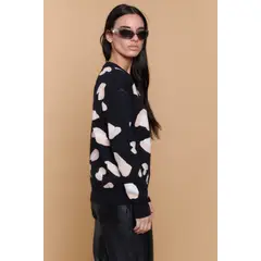 GUINDA - Sweater Mujer Tejido Estampado Animal Print BRUMA