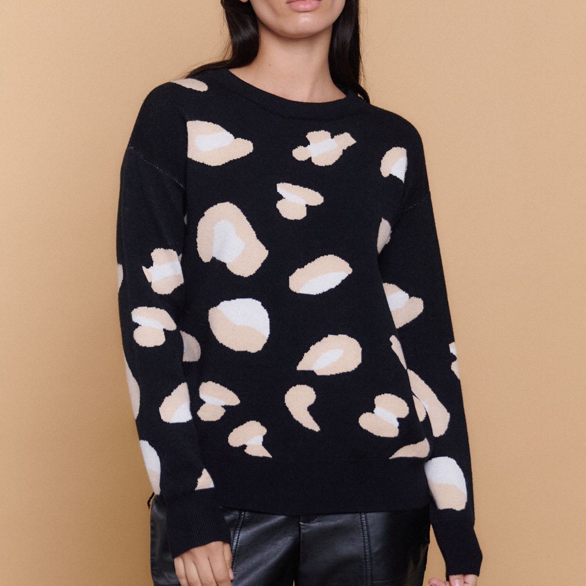 GUINDA - Sweater Mujer Tejido Estampado Animal Print BRUMA